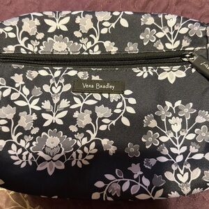 Vera Bradley Belt Bag Sling Crossbody Black Gray Floral Zip Front